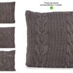 COJIN GRIS OSCURO 60X60 LAZOS